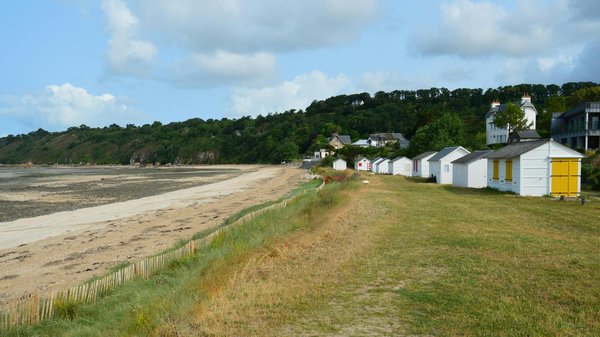 Astuces Innovantes pour un Voyage en Solo Réussi