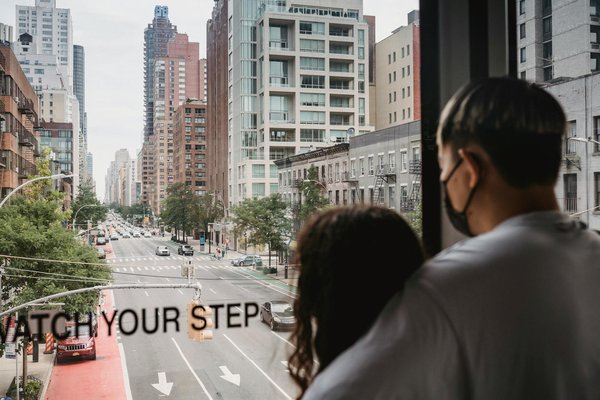 Transformez votre voiture en un camper idéal : Guide pratique et complet